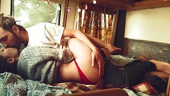 play Xnxx-Filme mit Schwester im Wohnwagen gefickt
