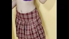 play Curvy School Girl ha un vero orgasmo con il fidanzato